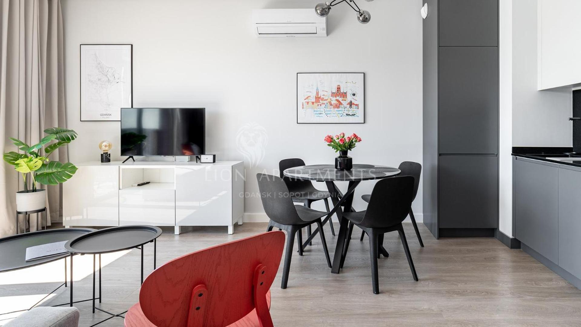 Scala City Center Apartments With Parking By Lion Apartments Γκντανσκ Εξωτερικό φωτογραφία