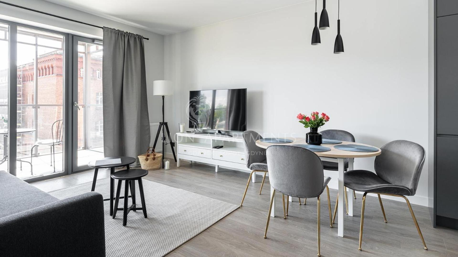 Scala City Center Apartments With Parking By Lion Apartments Γκντανσκ Εξωτερικό φωτογραφία