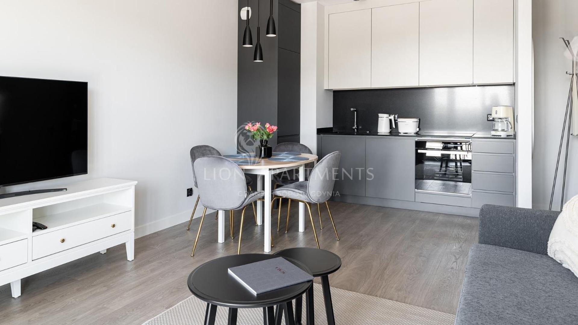 Scala City Center Apartments With Parking By Lion Apartments Γκντανσκ Εξωτερικό φωτογραφία