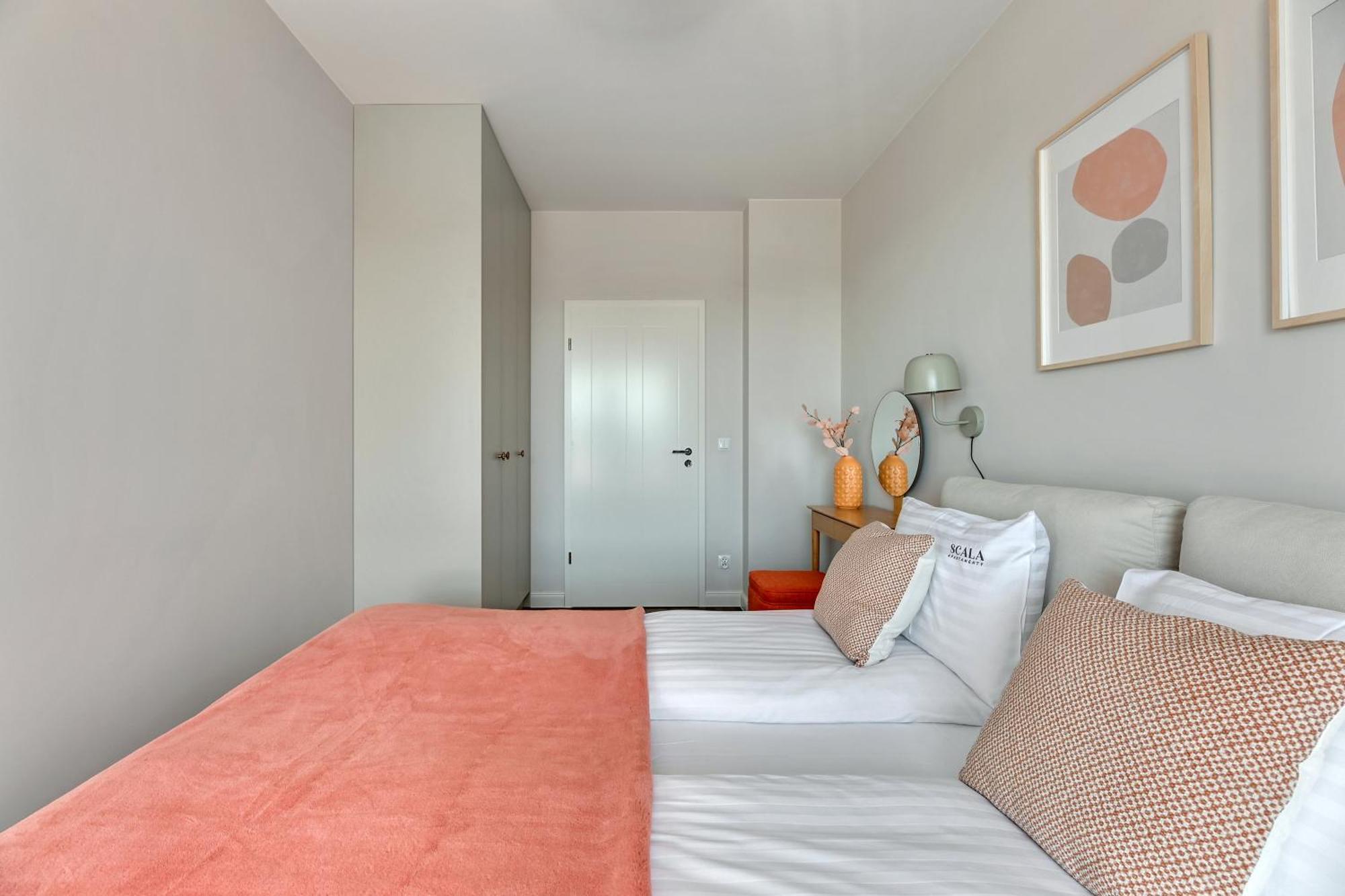 Scala City Center Apartments With Parking By Lion Apartments Γκντανσκ Εξωτερικό φωτογραφία